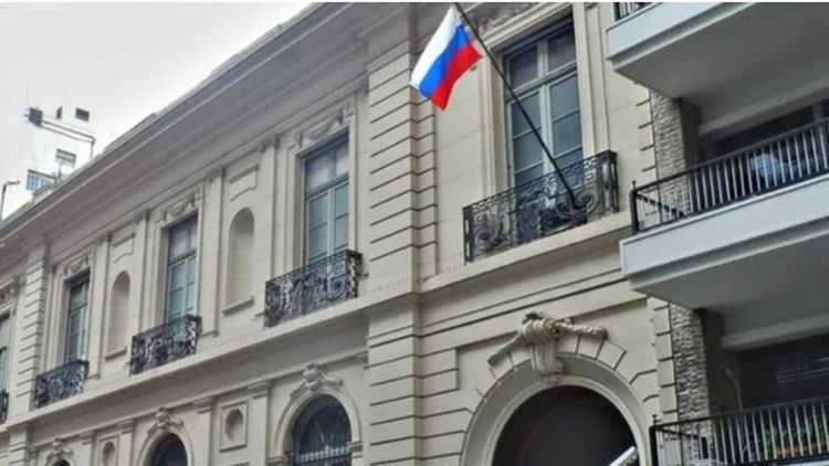 A través de un comunicado oficial, la embajada de Rusia en la Argentina rechazó la acusación del presidente Javier Milei.