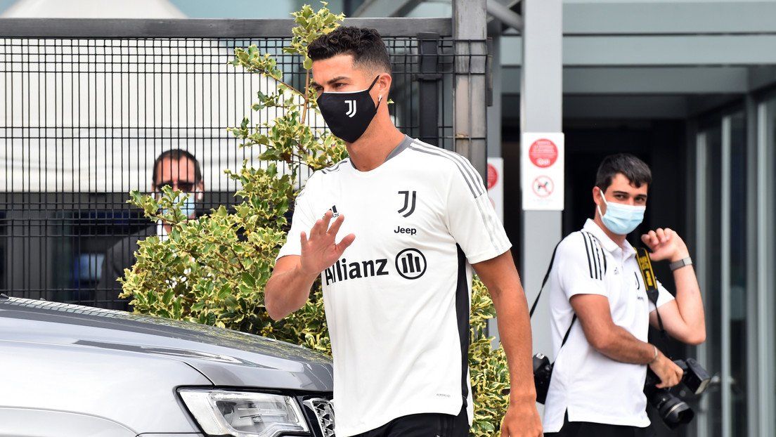 Cristiano Ronaldo pasó a despedirse por el centro de entrenamiento de la Juventus y su futuro estaría en el Manchester City.