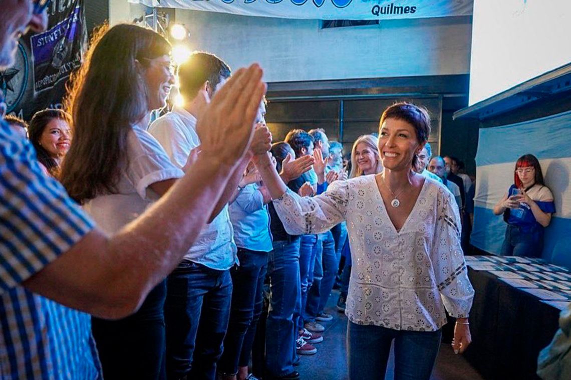 Mayra Mendoza asumió como presidenta del PJ de Quilmes