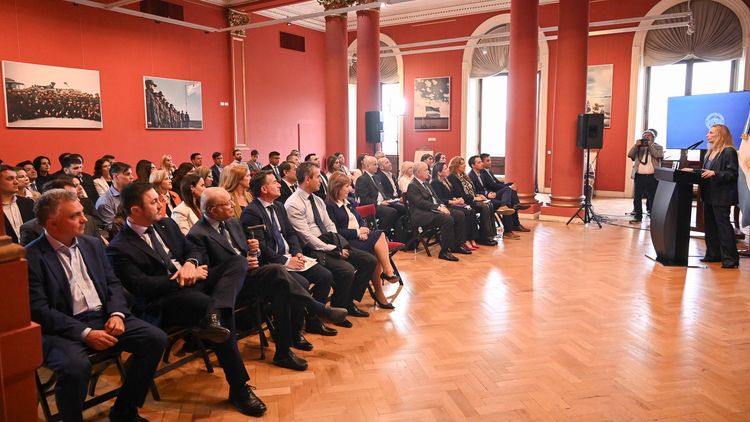 Karina Milei recibió a los diputados electos de LLA y les pidió compromiso