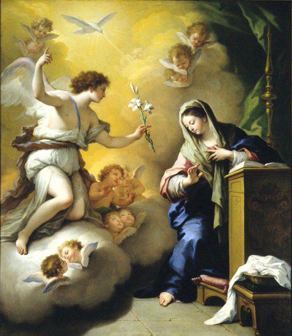 El arcángel San Gabriel fue el encargado de anunciarle a la Virgen María que sería la madre de Jesús.