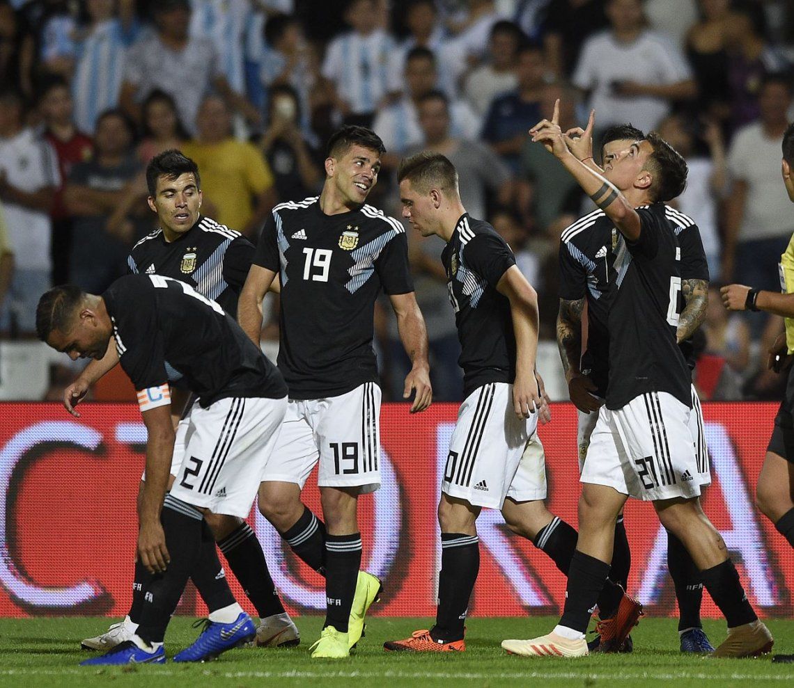 Con goles de Icardi y Dybala, Argentina le ganó a México en Mendoza