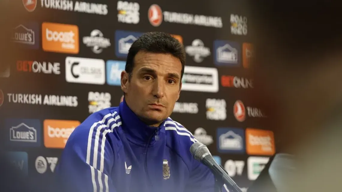 Lionel Scaloni deslizó que Messi podría sumar algunos minutos.