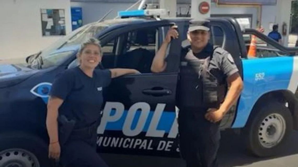 San Miguel: dos policías le salvaron la vida a una bebé