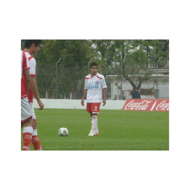 A falta de Román, Sebastián Riquelme se suma a Argentinos