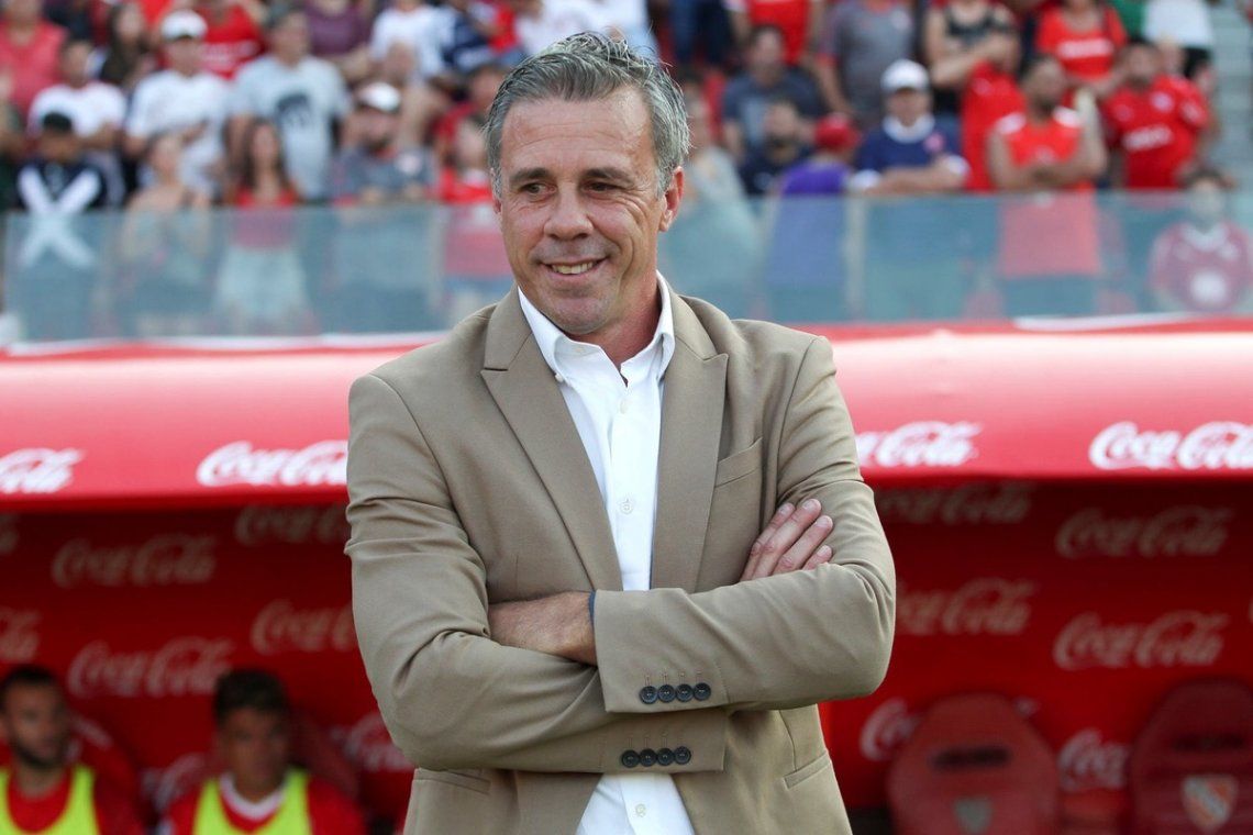 Lucas Pusineri renovó su vínculo con Independiente hasta 2021.