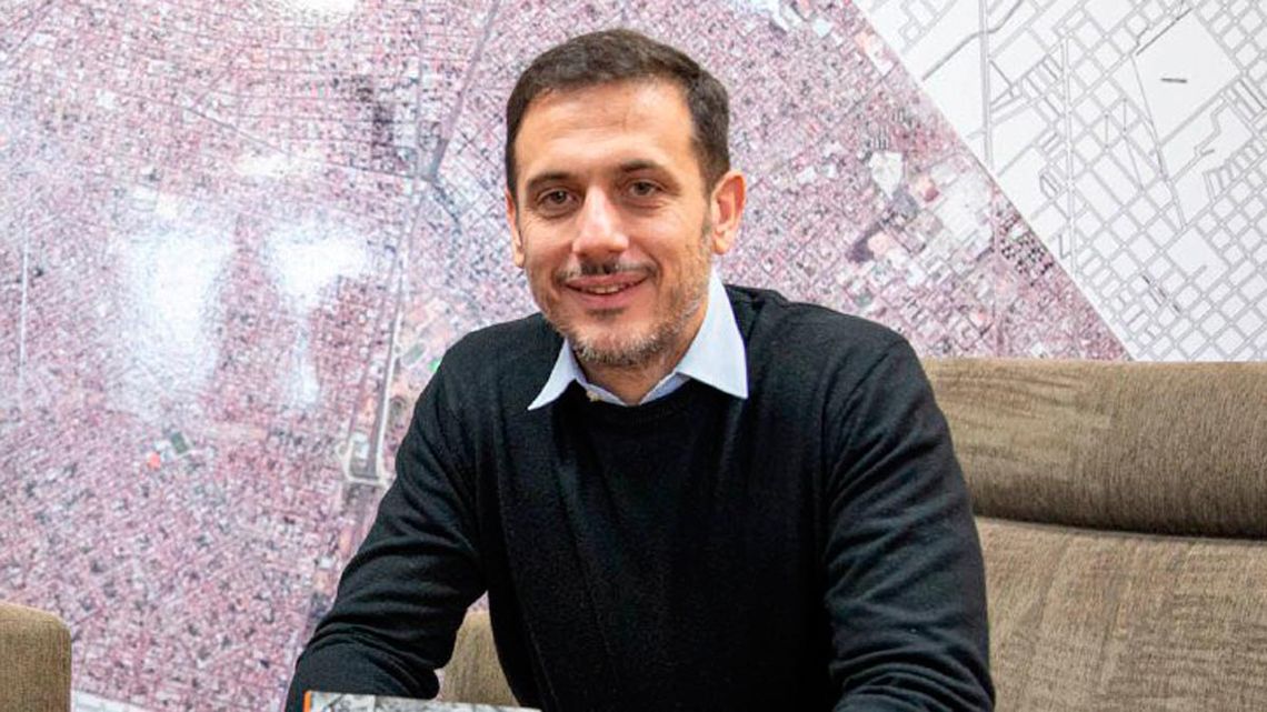 Intendente de Lanús, Julián Álvarez.