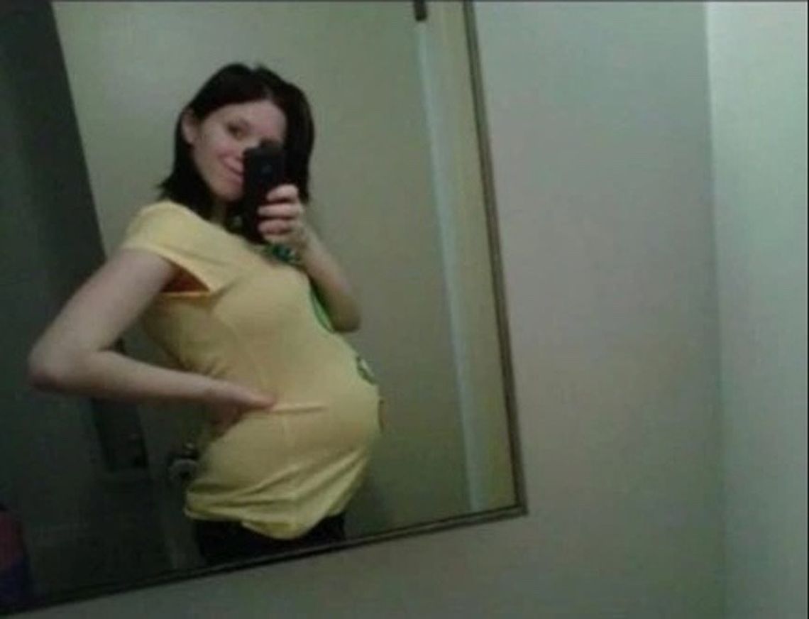 Estaba embarazada de gemelos pero al final le dijeron que no los querían. 