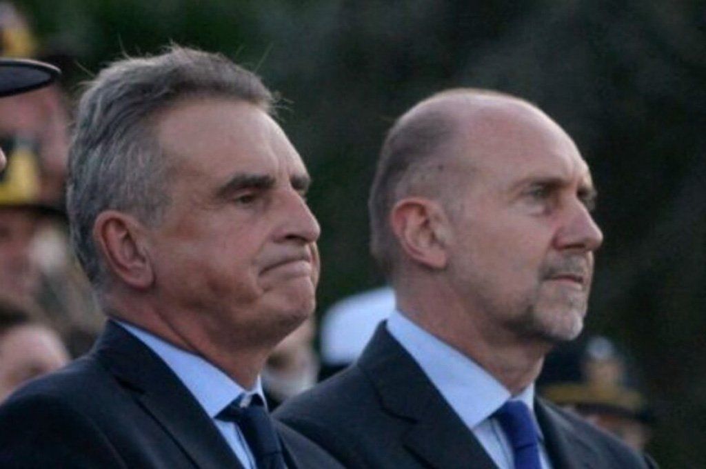 El ministro de Deefensa Agustín Rossi y el gobernador Omar Perotti serán rivales en las PASO.