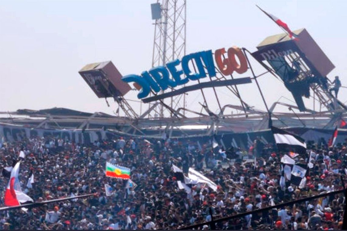 Chile: hinchas de Colo Colo hicieron colapsar una tribuna y hay heridos