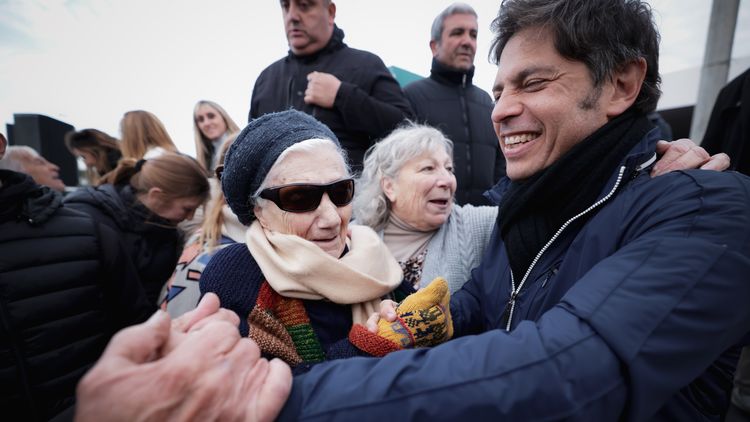 El gobernador Axel Kicillof inauguró el Centro de Atención Primaria de la Salud (CAPS) “Jorge Juan Rocha” en Pehuajó.