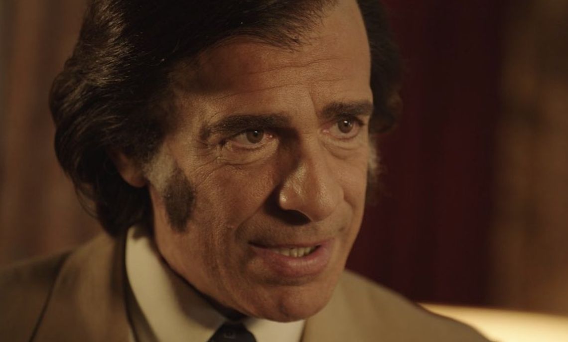 La lograda caracterización de Leonardo Sbaraglia en el papel de Carlos Menem.