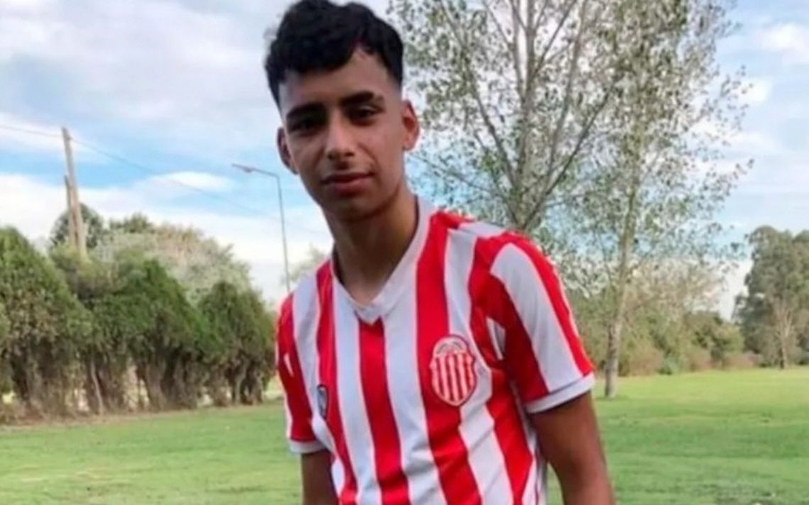 Lucas González, el adolescente atacado a tiros junto a tres amigos en 2021.