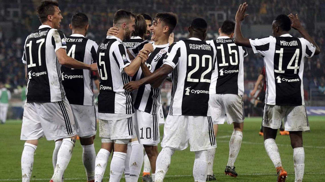 Juventus campeón ante Milan, pero el que festejó fue Sampaoli: Biglia fue al banco