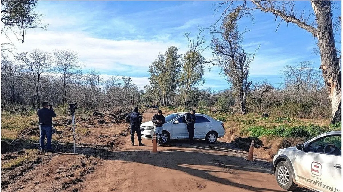Los restos fueron encontrados el último fin de semana cerca de un arroyo del barrio Pampa Soler (Foto Juan Ignacio Segovia - Diario Río Uruguay)