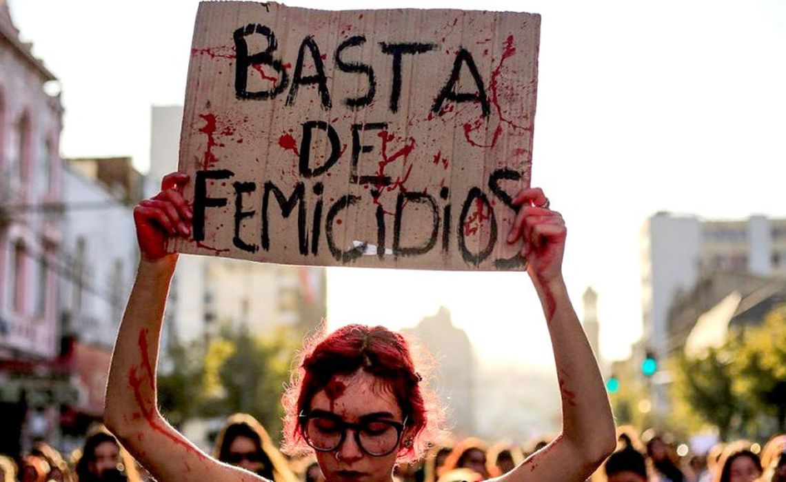 Un reclamo que no cesa: basta de femicidios.