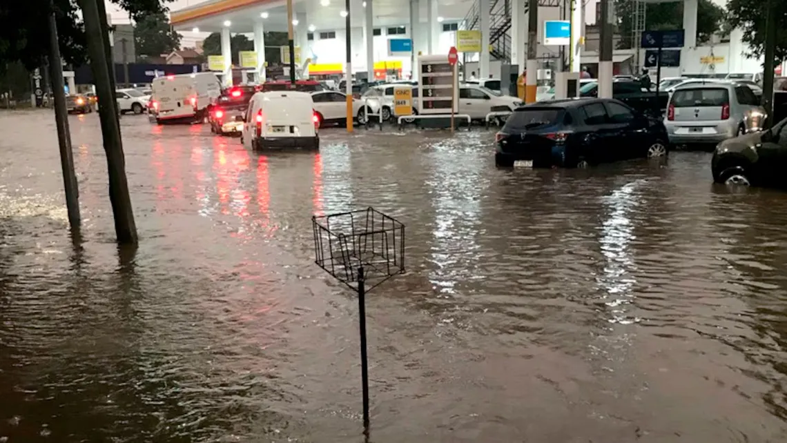 Varias ciudades de la provincia de Córdoba sufrieron inconvenientes e inundaciones por las grandes precipitaciones.