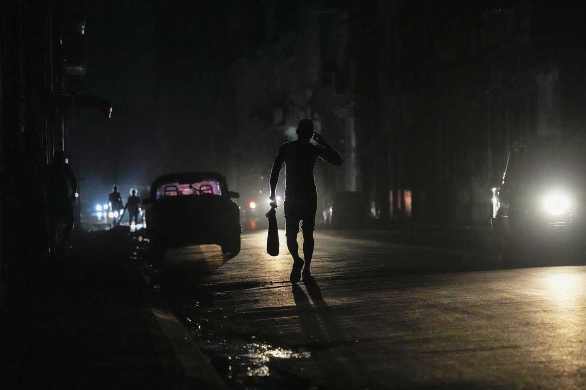 Las autoridades cubanas no informaron hasta ahora cuál fue la causa del colapso.