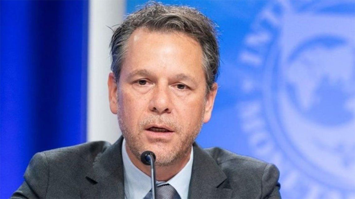 El FMI cambió al jefe de la misión en Argentina: nombró al venezolano Luis Cubeddu