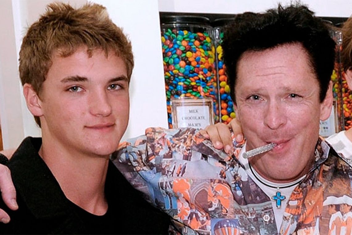 Hudson y el actor de Hollywood Michael Madsen en una foto familiar de hace algunos años. Archivo.