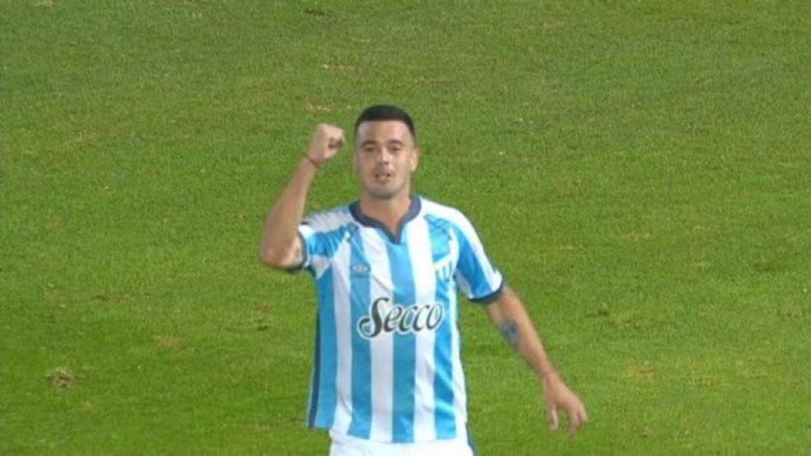 Carrera anotó el gol de Atlético Tucumán.