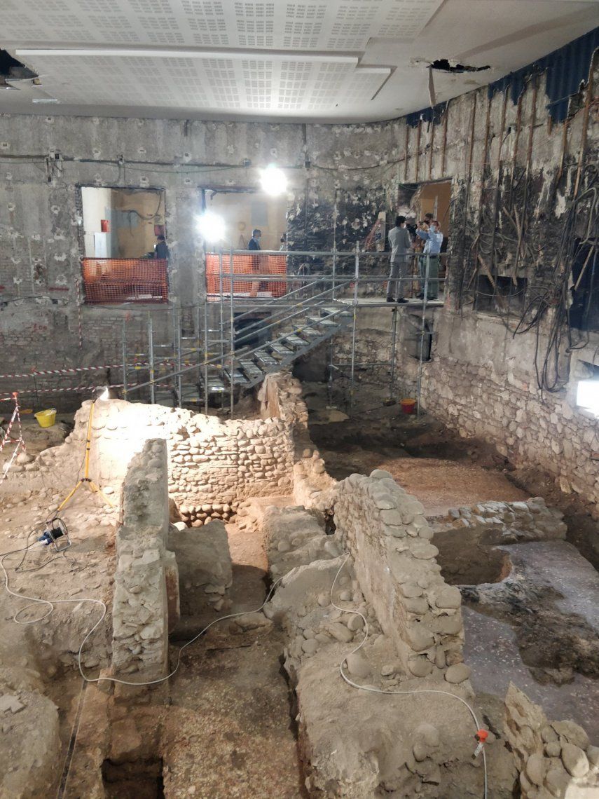 Italia: complejo de la época imperial romana encontrado en el sótano de un antiguo cine en la ciudad de Verona.