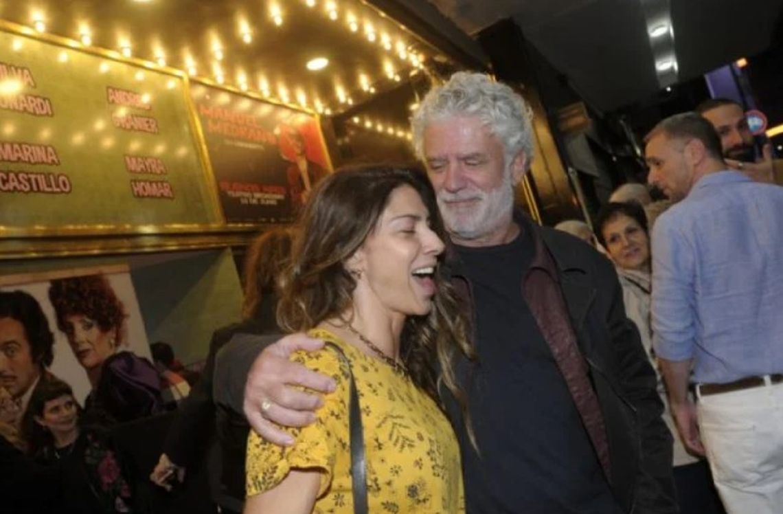 Romina con quien era su novio, el empresario Luis Cavanagh. Romina con quien era su novio, el empresario Luis Cavanagh.