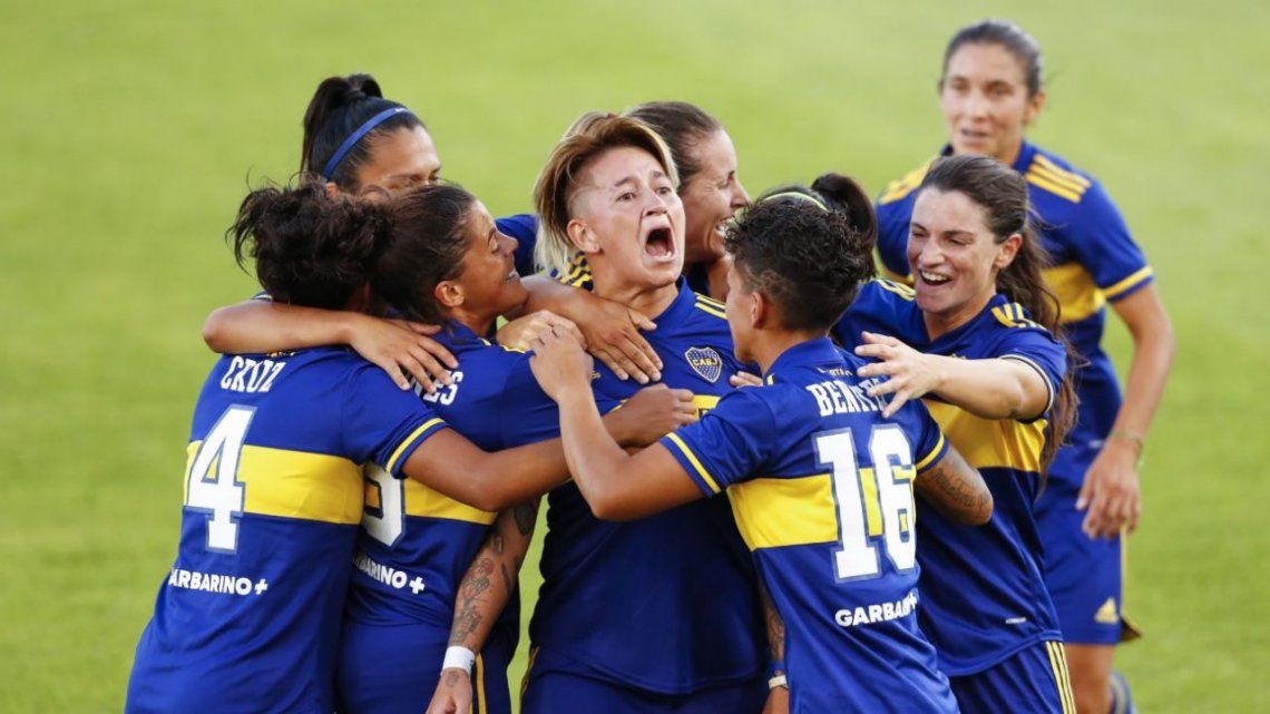 Vuelve el fútbol femenino con cinco partidos