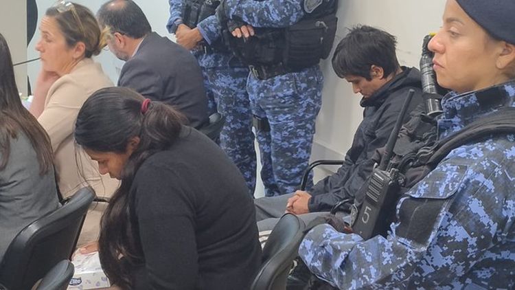 Caso Ángel López: dictan la prisión preventiva por seis meses para la madre y el padrastro