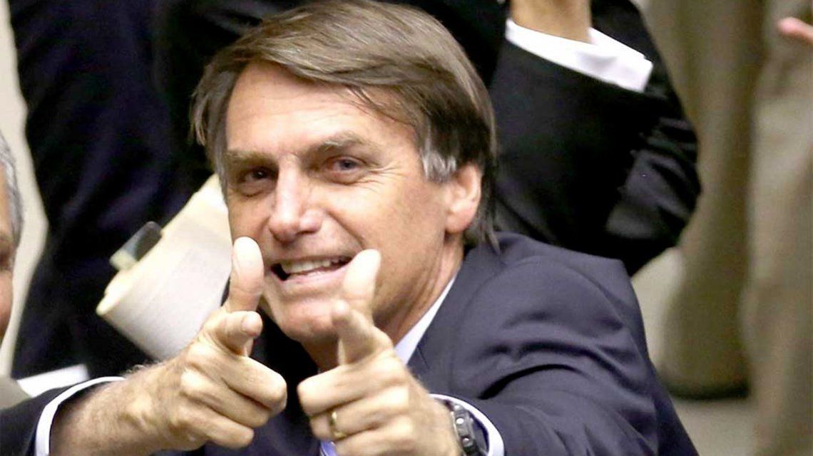 Brasil: Bolsonaro autorizó la tenencia de más armas a los civiles 