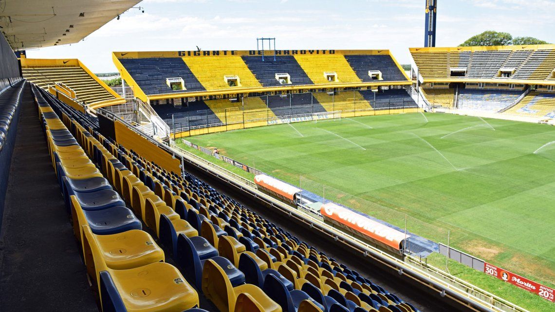 Clásico de Rosario: Había más gente habilitada para ingresar que la capacidad con la que cuenta el estadio
