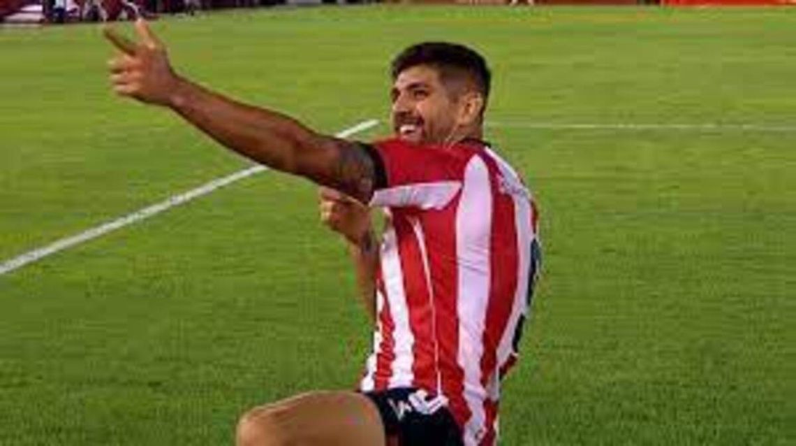 Estudiantes informó la lesión de Leandro Díaz. 