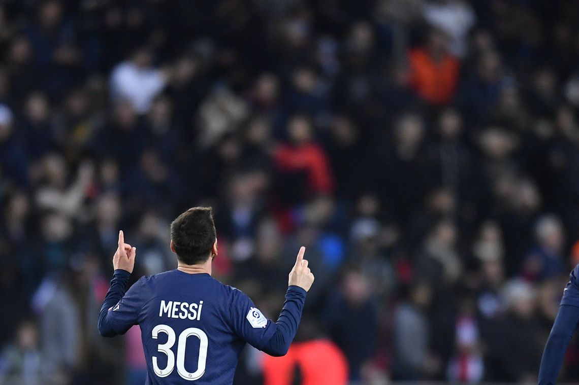 Lionel Messi fue el salvador del PSG en el triunfo ante Toulouse.