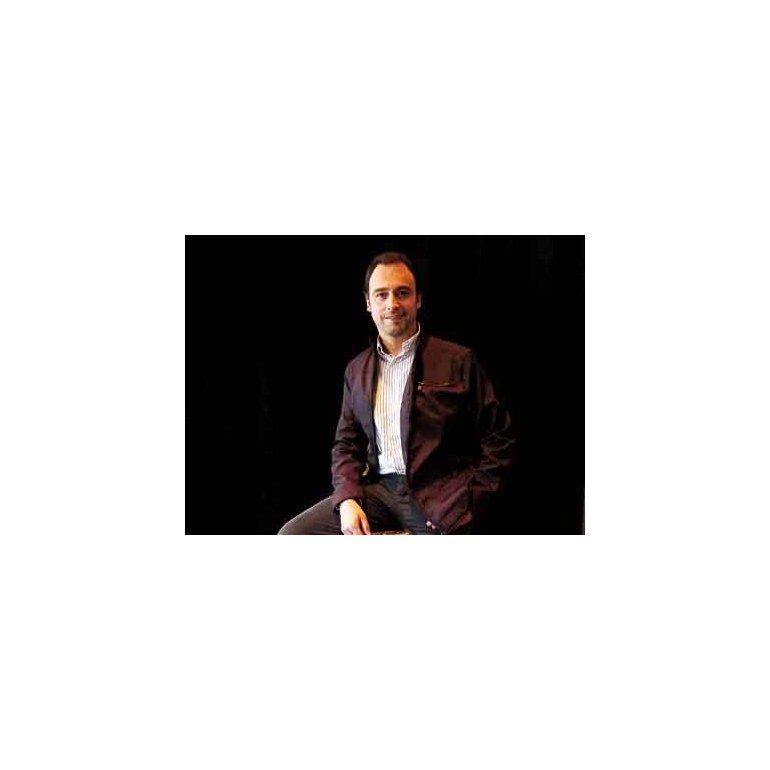 ADRIAN PALLARES