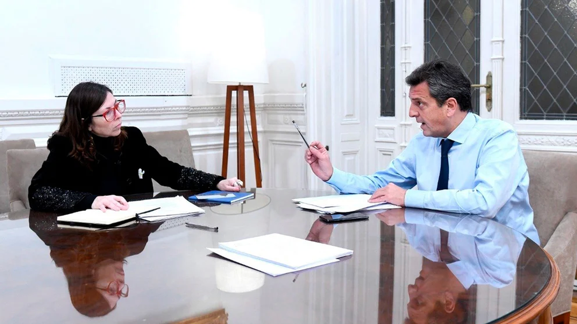 Batakis y Massa mantuvieron una reunión a pocos días de asumir en el ministerio de Economía.