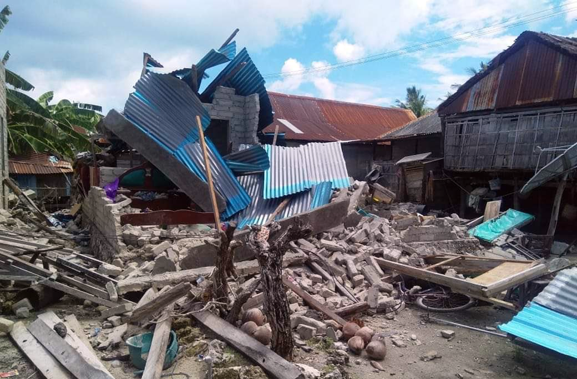 Pánico en Indonesia por un terremoto de 7,3 grados