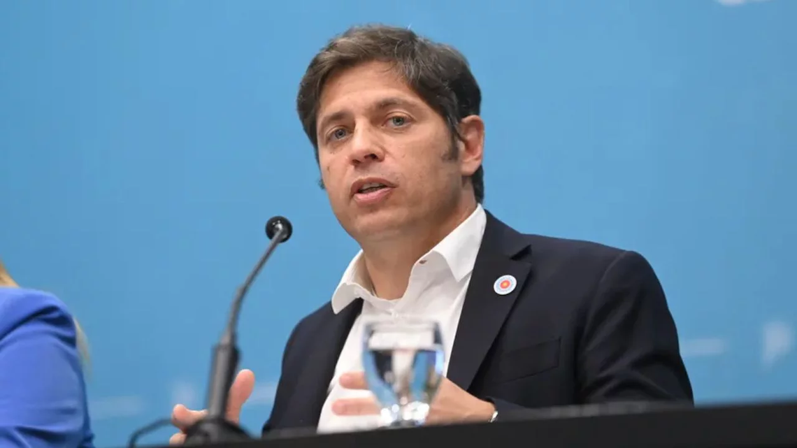 Kicillof subrayó que la aerolínea de bandera es fundamental para el país y destacó su relevancia económica y social.