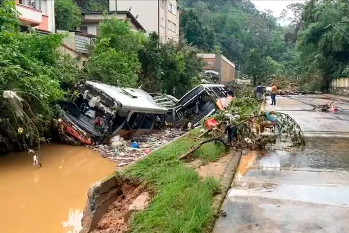 Ya son 104 los muertos por las lluvias en Brasil