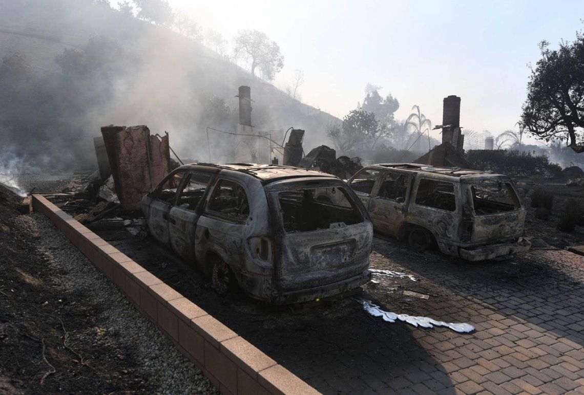 Impactantes imágenes del incendio forestal en California