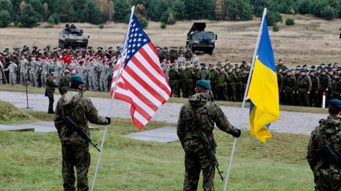 EE.UU. decide retener un envío de ayuda militar a Ucrania.