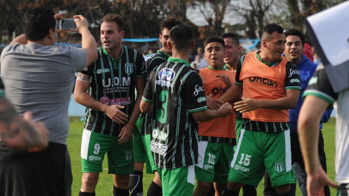 Primera Nacional on X: 🏆🔝 San Miguel ASCENDIÓ a la Primera Nacional.  Vuelve a la categoría tras 22 AÑOS. 🔝🔥  / X