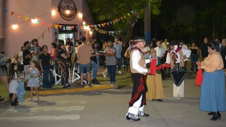 Recuperan histórico comercio en Almirante Brown