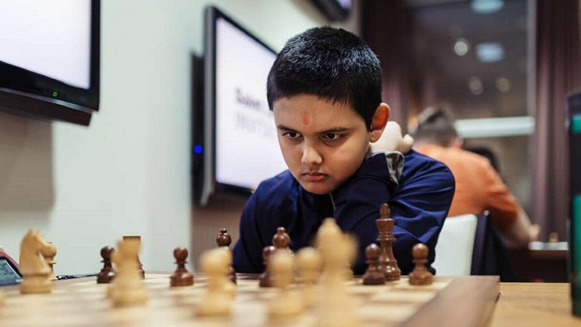 Con 12 años, 4 meses y 25 días se convierte en el Gran Maestro de ajedrez más joven de la historia