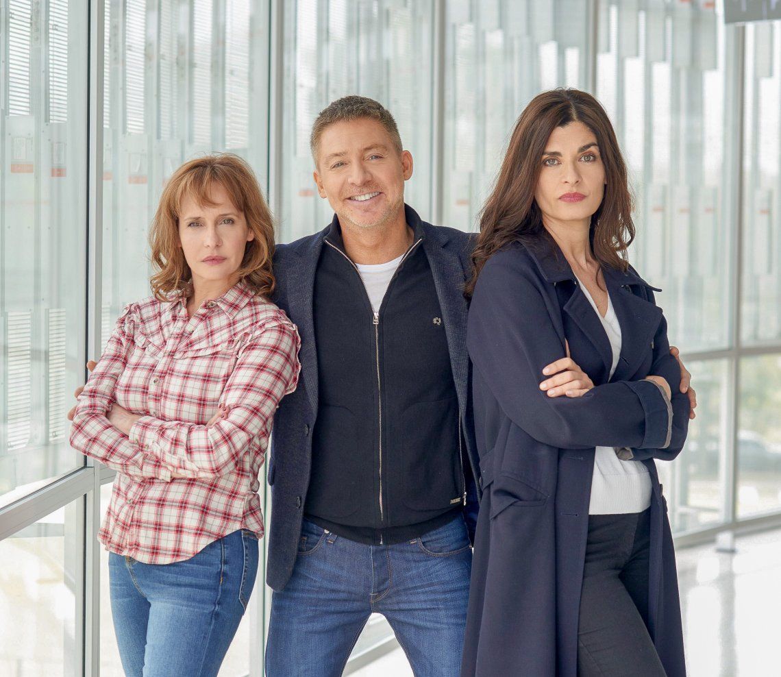 Los protagonistas de un trío de película: Toscano