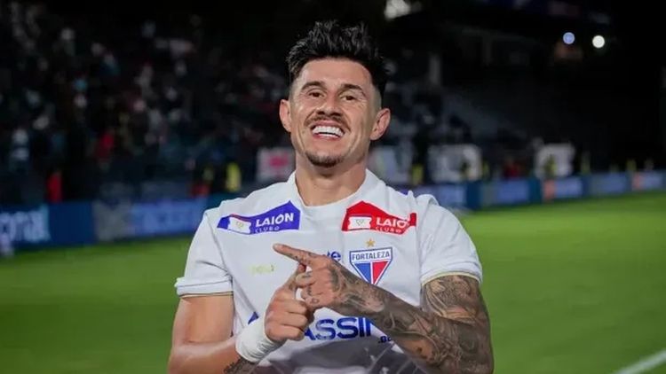 Marcó 40 goles con San Lorenzo y en River no convirtió en 16 duelos.