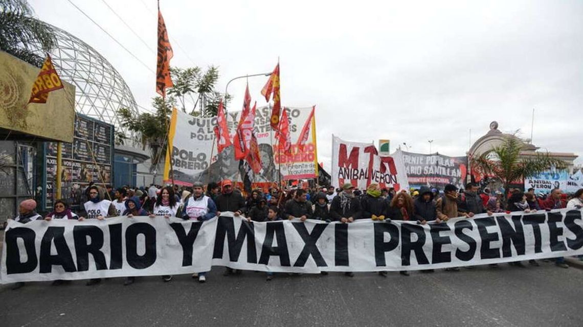 Avellaneda - Multitudinaria marcha a 20 años de la Masacre de Avellaneda