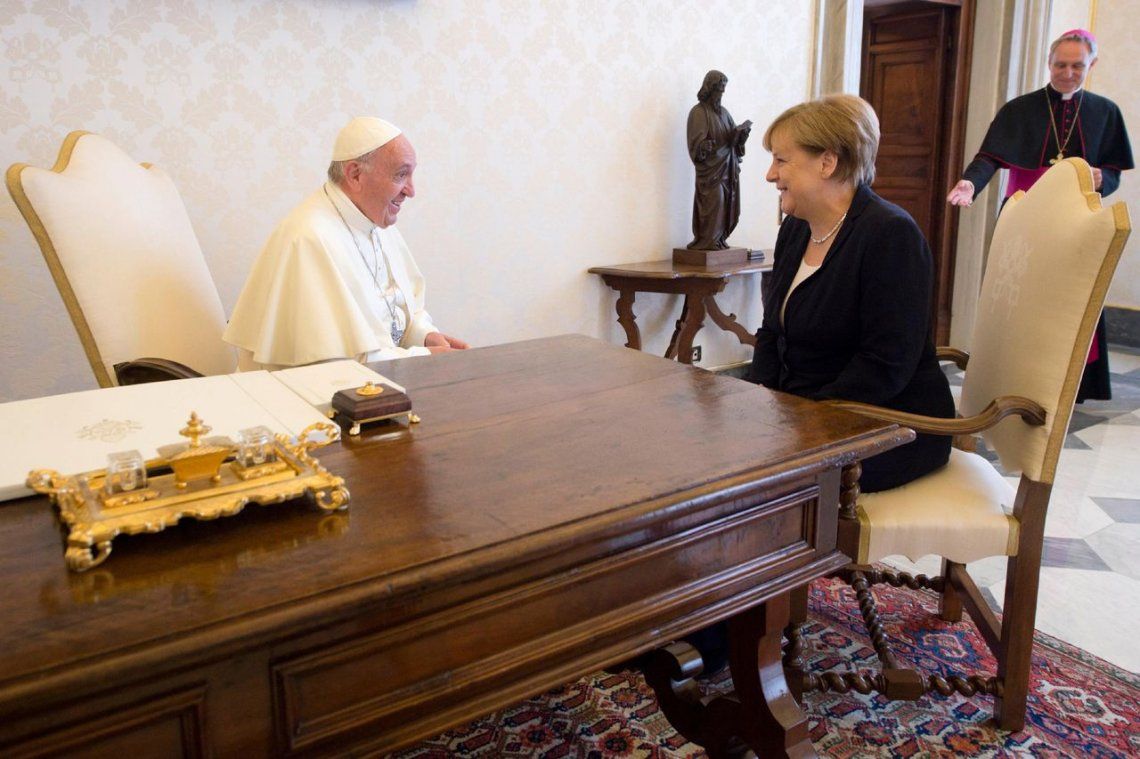 El Papa y Merkel destacaron la importancia del acuerdo de París