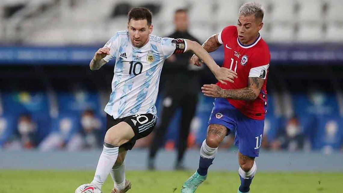 Argentina empató 1-1 con Chile en su debut dentro de la Copa América. 