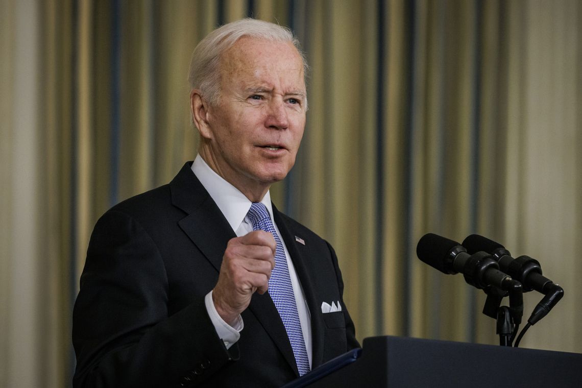 Joe Biden exigió la reducción del costo del gasoil. 