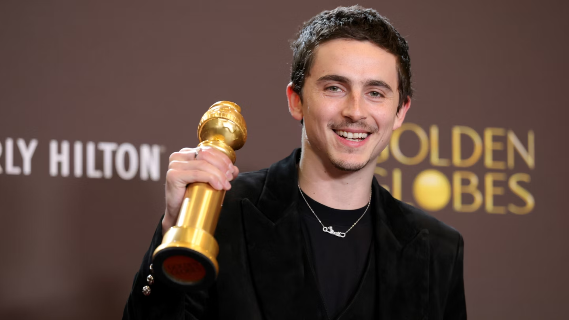 Timothee Chalamet, ganó por mejor actor de comedia. Timothee Chalamet, ganó por mejor actor de comedia.